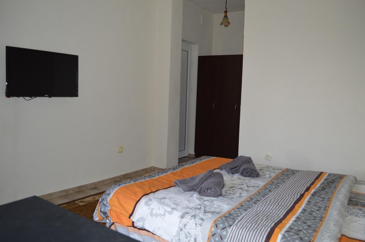 Dionis Hotel Petrich  Eksteriør billede